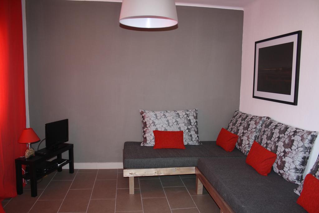 Fragateira Hostel Aldeia de Brescos Room photo